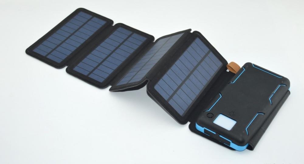 Solar Mat, 20000mAh Solar Charger Power Bank for Mobile Phones, Tablet PCs, Laptops and Other USB-Charged Devices, with 5 Solar Panels, Dual USB ports, LED Flashlight, Waterproof, Dustproof, and Shockproof.Device 